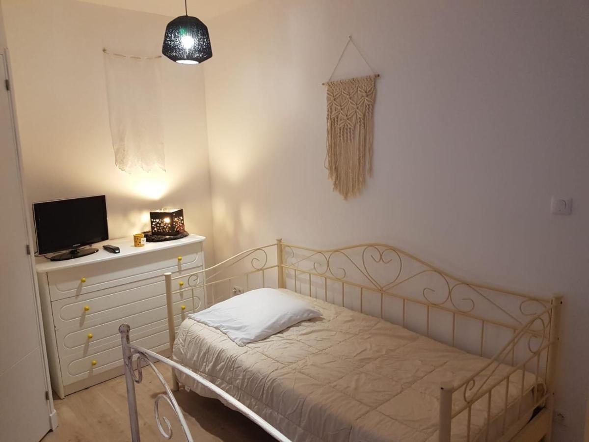 Hotel Fenetre Sur Cour Du Docteur Privey - Secure Park Bike - Voie Bleue Tournus Esterno foto